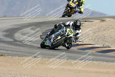 media/Oct-04-2025-CVMA (Sat) [[408bcdd6e4]]/Race 10-Amateur Supersport Middleweight/